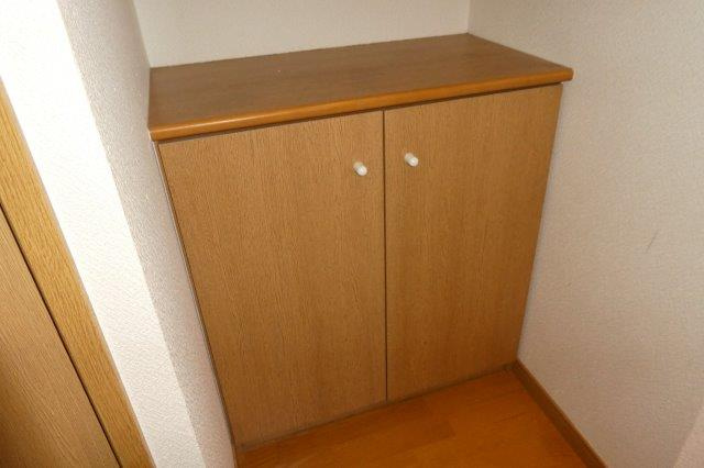 クレールコートⅠの内装|シューズボックス
