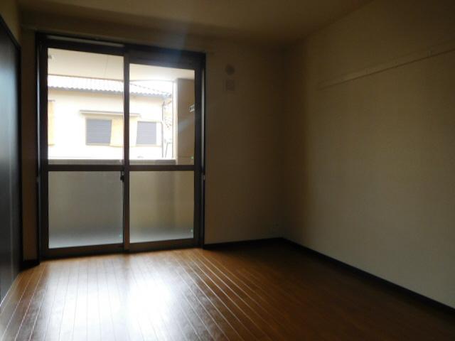 加古川市平岡町新在家のアパートの寝室