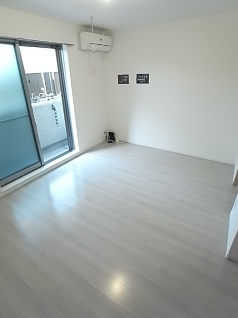 エルスタンザ塚口本町の居間・リビング|ゆったり過ごせるリビングです