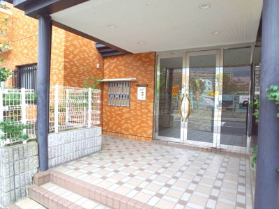 【エントランス】 | エレガンテ本山