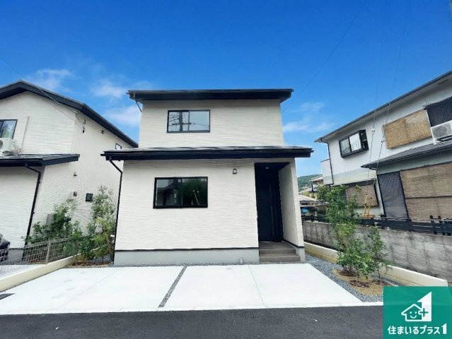 京都市山科区御陵檀ノ後　第1期　新築一戸建ての外観|周辺は落ち着いた街並みの住宅地！子育てがしやすい住環境です！