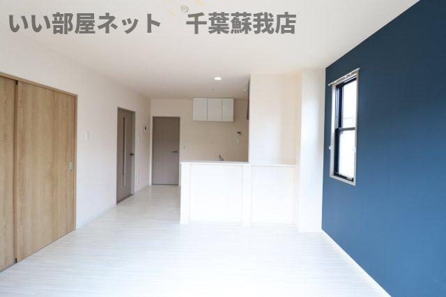 ドリームマウンテン　Ｃの居間・リビング|使いやすい居間です