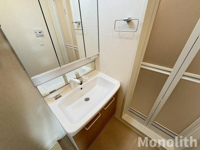 Y・Y・Y-22の洗面所