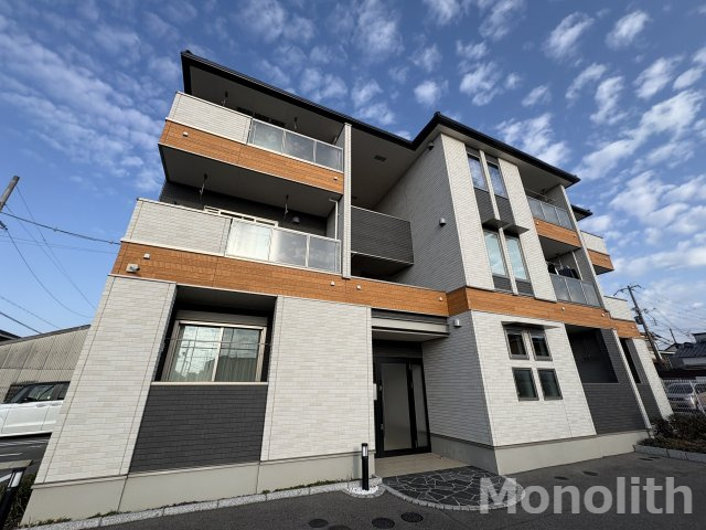 Y・Y・Y-22の外観