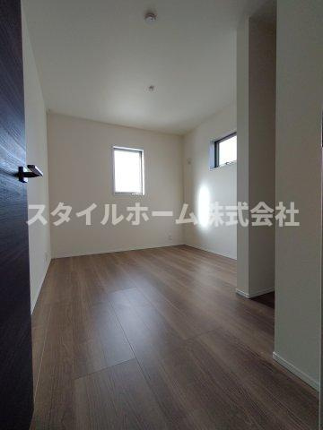 御津町上佐脇屋敷貸家の居間・リビング
