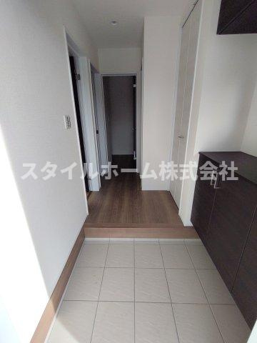 御津町上佐脇屋敷貸家の玄関
