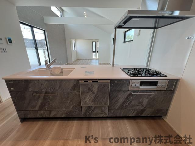 茅ヶ崎市中島　新築戸建　1号棟のキッチン|システムキッチン◇◇