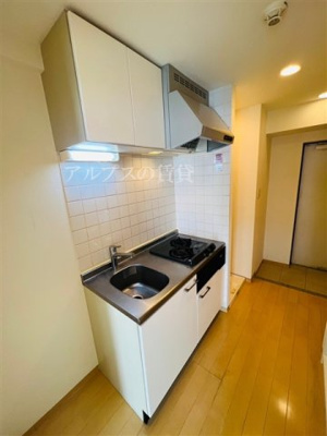 【キッチン】 | ラフィーヌ伊勢佐木町