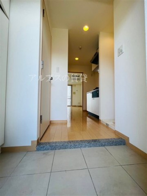 【玄関】 | ラフィーヌ伊勢佐木町