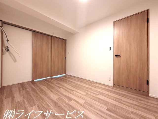 【洋室】 | ユニライフ北大阪２号棟 | 洋室5.8帖/クローゼット有！嬉しいエアコン先行配管済！