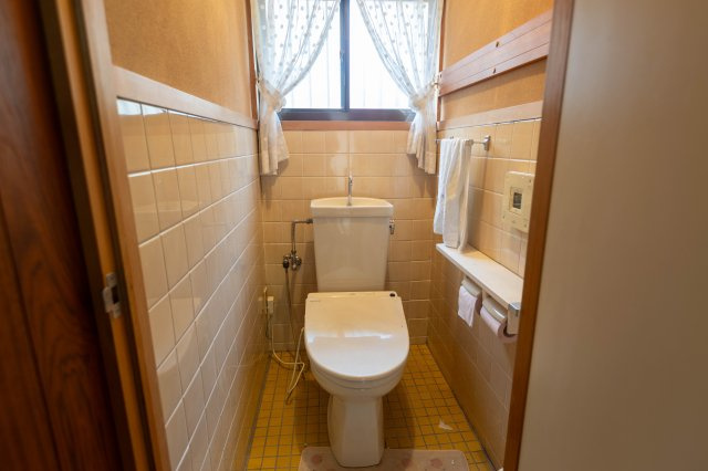 御津町苅屋中古戸建のトイレ|色が可愛い