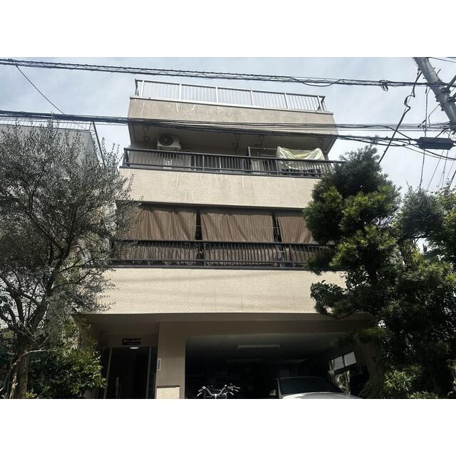 新宿区西新宿4丁目のアパートの画像