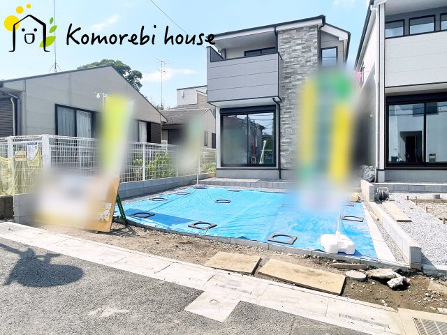 さいたま市見沼区南中丸　17期　新築一戸建て　KEIAI GRACE　01の駐車場|駐車場があります