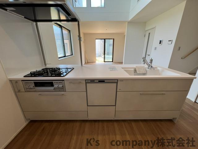 茅ヶ崎市中島　新築戸建　4号棟のキッチン|システムキッチン◇◇