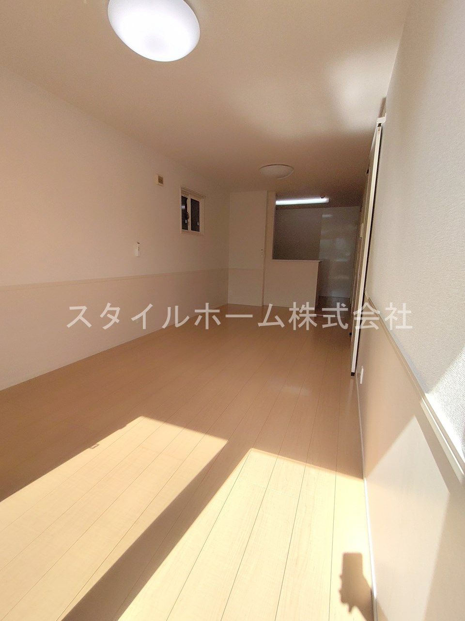 リバーサイド中部Bの居間・リビング