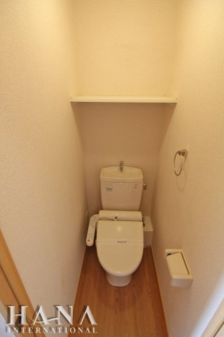 レオパレス空のトイレ