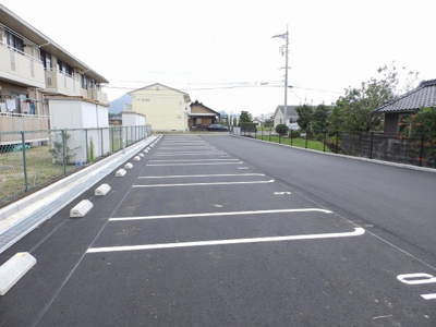 【駐車場】 | アレクトール維新公園