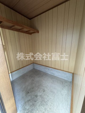 山下町借家のその他|鍵付き倉庫