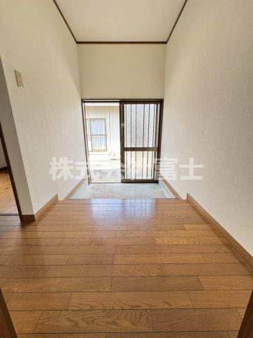 山下町借家の玄関
