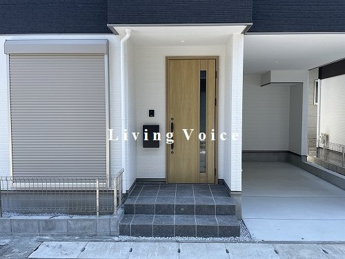 【仲介手数料０円】平塚市夕陽ケ丘2期　新築一戸建て　1号棟　全2棟の玄関|1号棟　平塚市夕陽ケ丘2期　新築一戸建て　全2棟