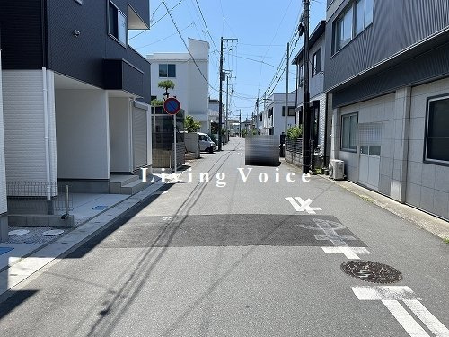 【仲介手数料０円】平塚市夕陽ケ丘2期　新築一戸建て　1号棟　全2棟の前面道路含む現地写真|平塚市夕陽ケ丘2期　新築一戸建て　全2棟