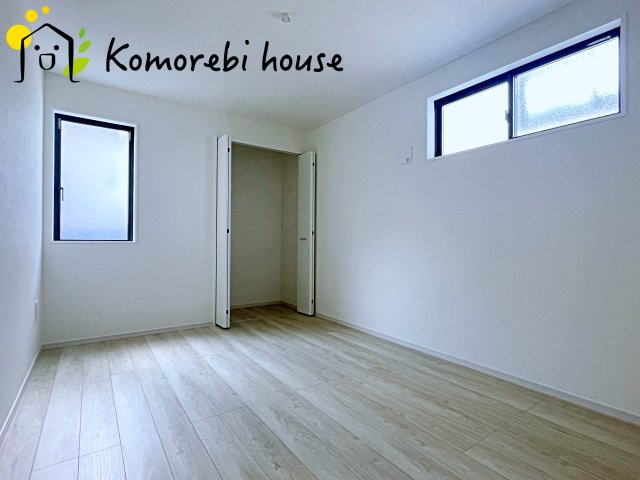 さいたま市見沼区南中丸　17期　新築一戸建て　KEIAI GRACE　02の寝室|ゆとりの広さです