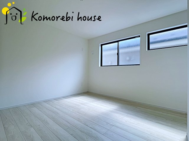 さいたま市見沼区南中丸　17期　新築一戸建て　KEIAI GRACE　02の洋室|広々とした洋室です