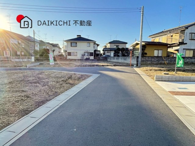 【前面道路含む現地写真】 | 羽生市大字上岩瀬　新築戸建　全12棟　5号棟