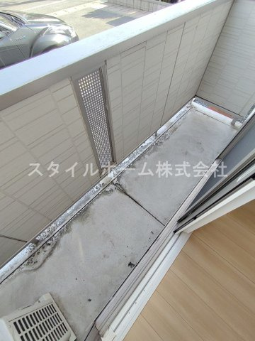 ソレーユ野路のバルコニー|同建物内別部屋の写真です。