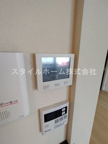 ソレーユ野路のセキュリティ|同建物内別部屋の写真です。