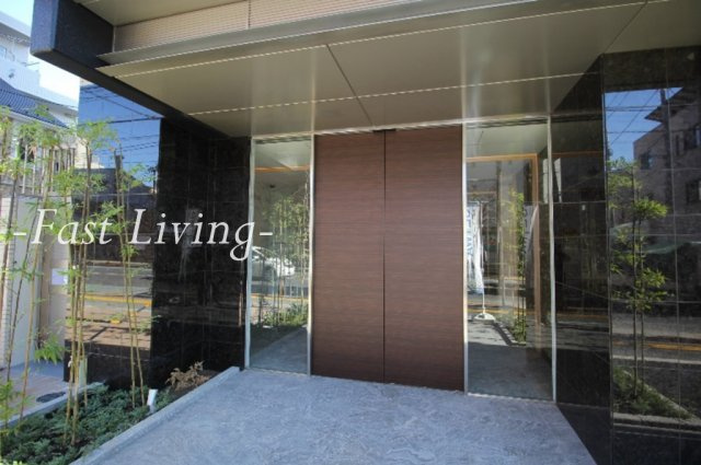 シャルマンミューズ