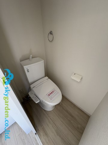 藤沢市石川２期　新築戸建　全３棟２号棟のトイレ|トイレもきれいです