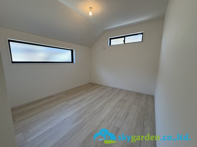 藤沢市石川２期　新築戸建　全３棟２号棟の子供部屋|子供部屋としても使い勝手の良いお部屋です