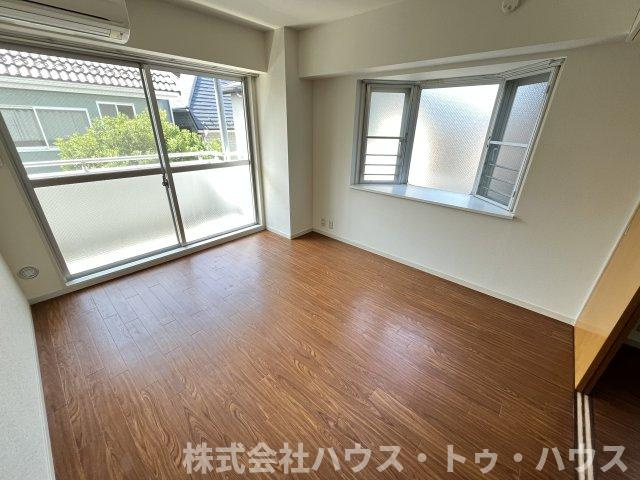 フラットサモアノ・北小金の洋室
