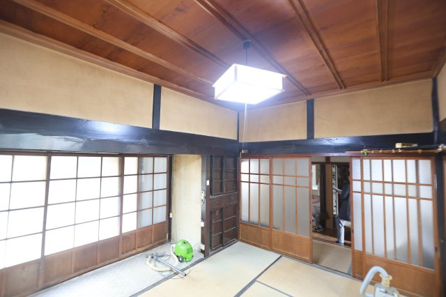 安富町名坂古民家の和室|和室があれば客間としても活用できます