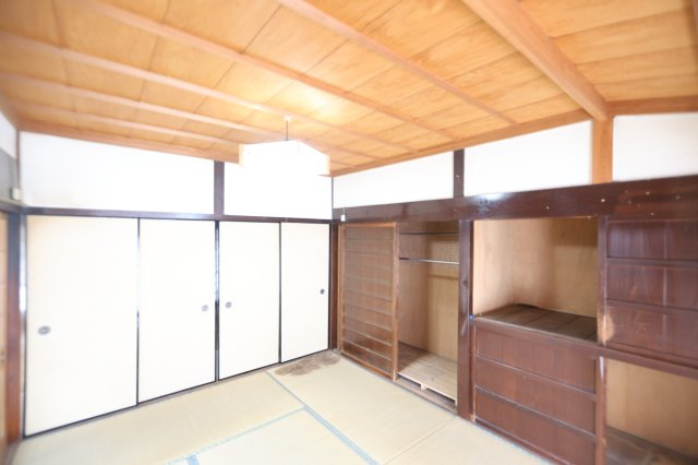 安富町名坂古民家の和室|きれいな和室です