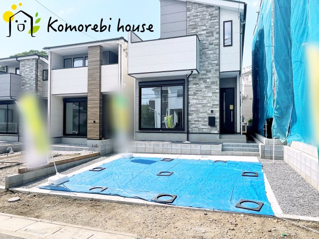 さいたま市見沼区南中丸　17期　新築一戸建て　KEIAI GRACE　03の駐車場|駐車場があります
