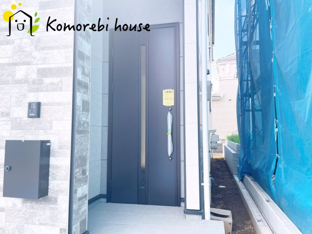 さいたま市見沼区南中丸　17期　新築一戸建て　KEIAI GRACE　03の玄関|毎日通る玄関はこちらです