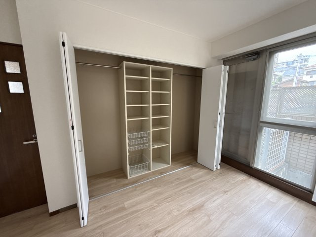 姫路市北新在家１丁目の賃貸マンションの収納