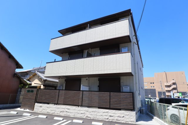Casa Liberty Balance Third