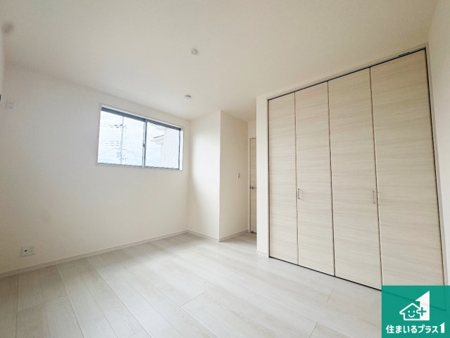 ●奈良市東九条町　第20期　新築一戸建ての洋室|シンプルな洋室は、自分好みのインテリアが楽しめます♪ご家族とインテリアや家具を選びに行くのは入居時の醍醐味の一つです。ぜひお楽しみください♪