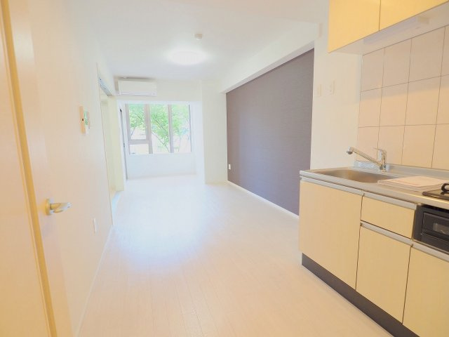 サニーフィールドの居間・リビング