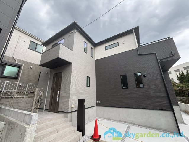 秦野市戸川第3　新築戸建　全5棟2号棟