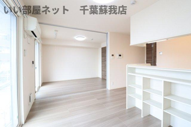 クレシェンテの居間・リビング