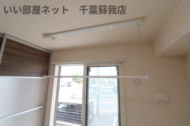 クレシェンテの内装|室内物干