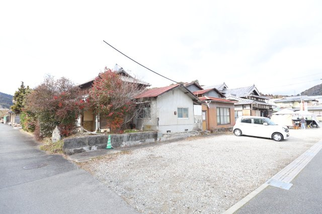 夢前町莇野売土地の前面道路含む現地写真|前面道路含む現地写真です