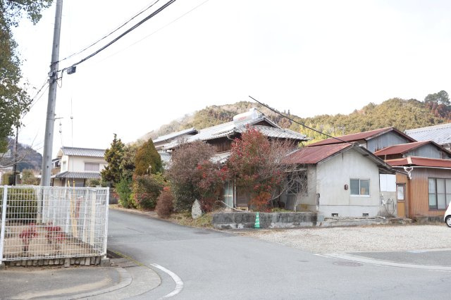 夢前町莇野売土地の周辺