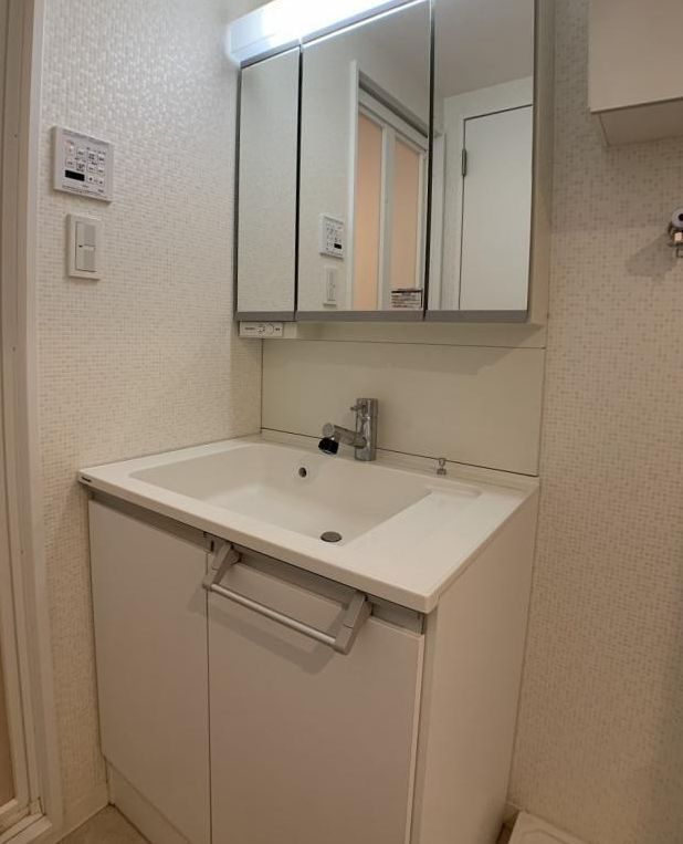 【独立洗面台】