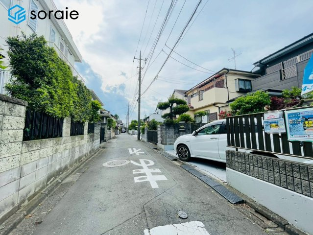 所沢市上新井５丁目　中古戸建の前面道路含む現地写真|令和8年5月14日撮影。