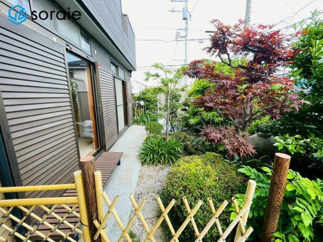 所沢市上新井５丁目　中古戸建の庭|令和8年5月14日撮影。